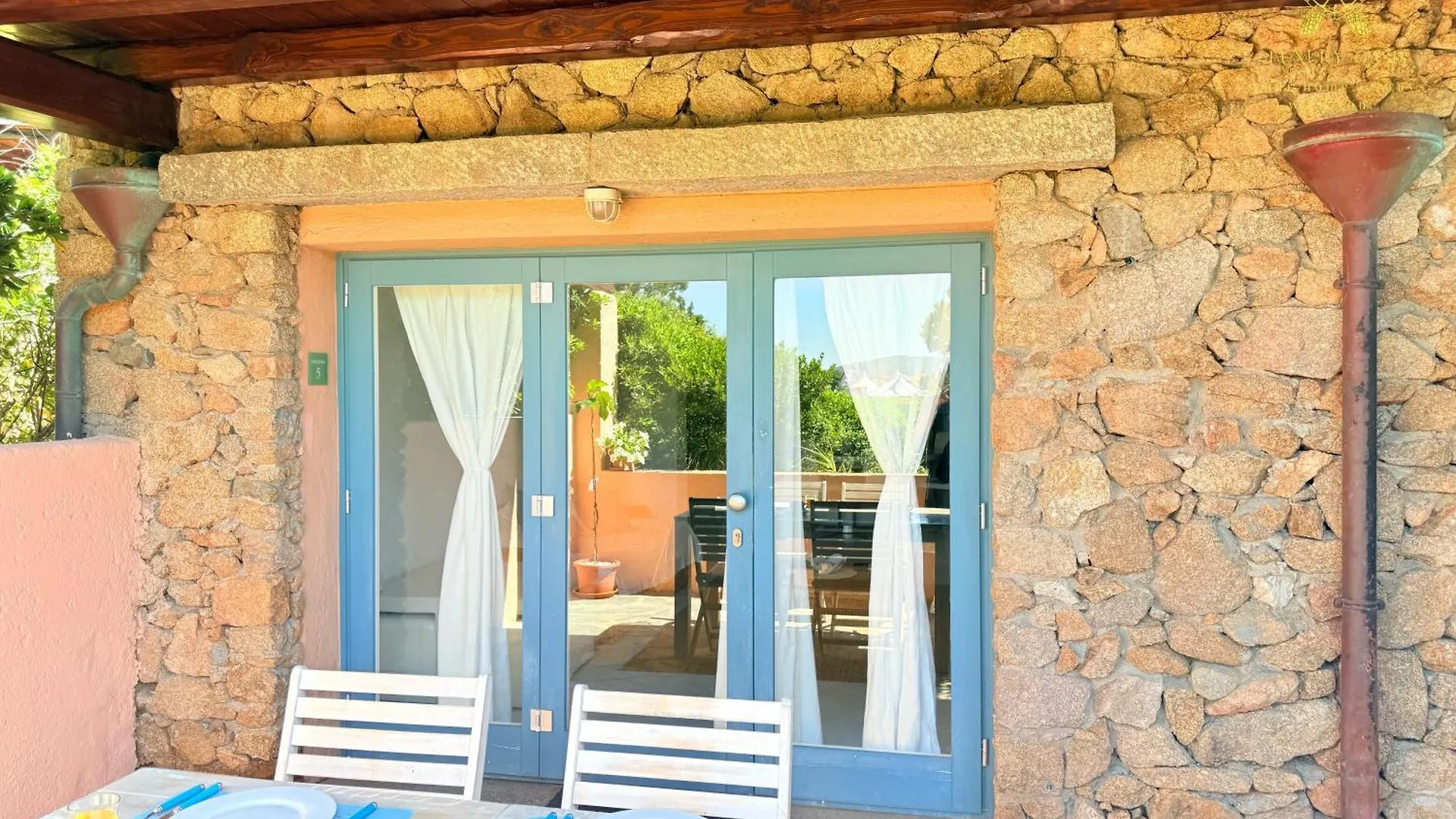 Paradise-House A 30 Secondi Da Porto Rotondo 0*,  Italia